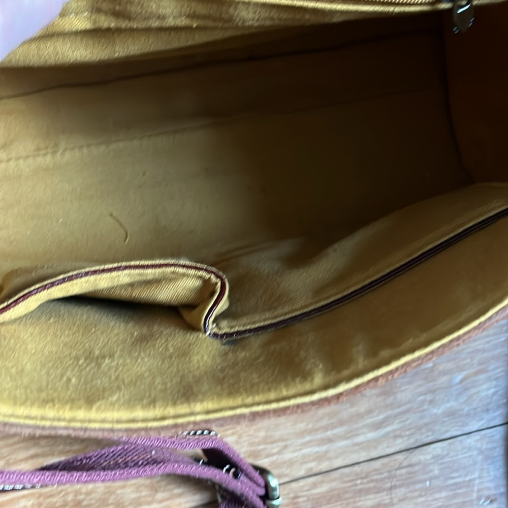 Jack & Chris Tooled Leather Purse - Picture 5 of 8